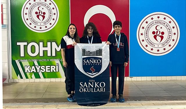 SANKO öğrencileri Türkiye yüzme şampiyonasına gidiyor