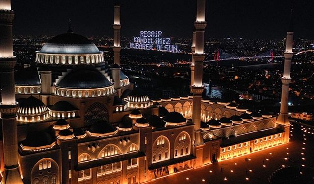 Gaziantep’te Kandil Namazı Saat Kaçta, Nasıl Kılınacak? 25 Aralık 2025 Regaip Kandili Namazı Ne Zaman Kılınır?