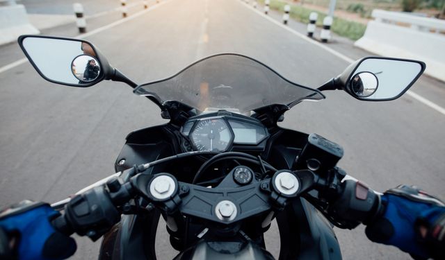 Motosiklet İntercom Setine Ait Merak Edilen Sorular ve Cevapları