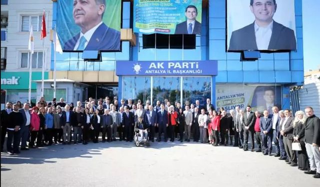 Seçime Günler Kala Binlerce Kişi AK Partiye Katıldı!