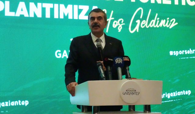 Bakan Tekin Gaziantep'te Konuştu: "Odağımızda öğretmenlerimizin haysiyet, itibar ve onurlarını koruyucu tedbirler var"