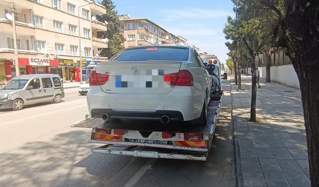 Gaziantep’te hatalı park yapan sürücüler yandı! Bir günde bin 186 araca ceza kesildi