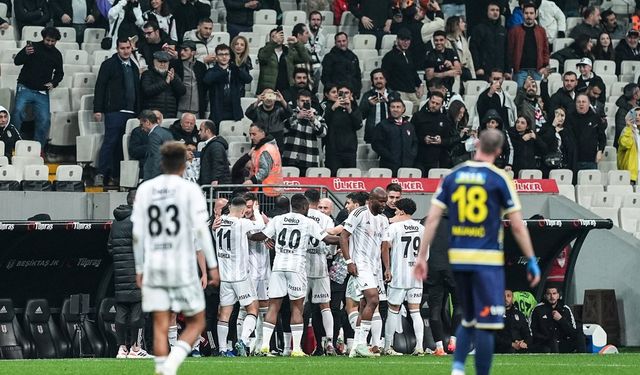 Beşiktaş, MKE Ankaragücü Maçına 2 Değişiklikle Çıktı