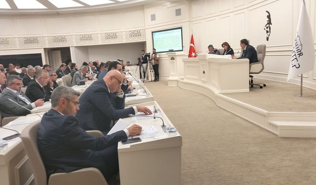 Gaziantep Büyükşehir Meclisinde Tasarruf Kararları!