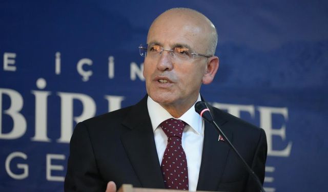 Bakan Şimşek: "Cari açığı bir endişe olmaktan çıkardık