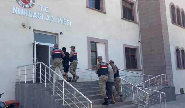 Gaziantep'te suç makineleri jandarmadan kaçamadı