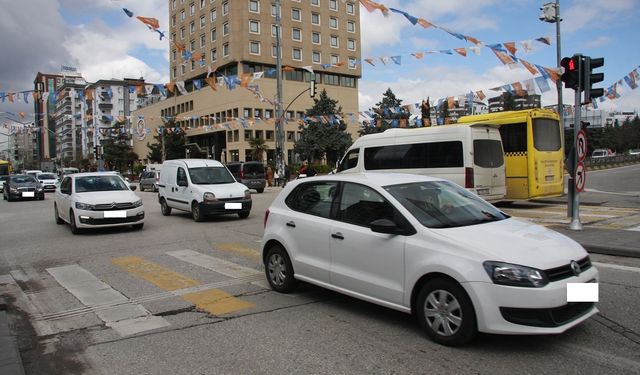 TÜİK açıkladı: Gaziantep’te kişi başı kaç araba düşüyor?