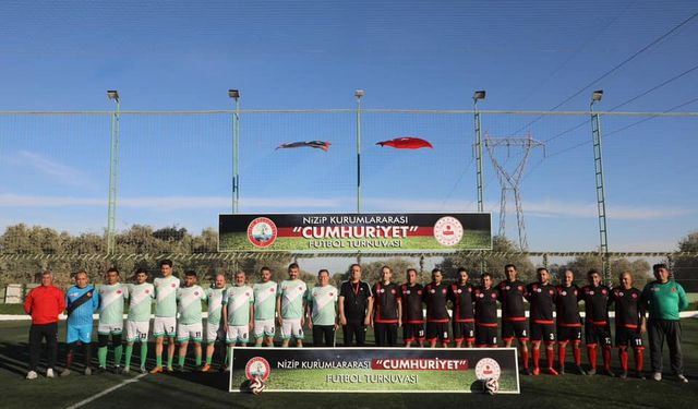 Nizip Belediyesi’nden Kurumlar Arası Futbol Turnuvası