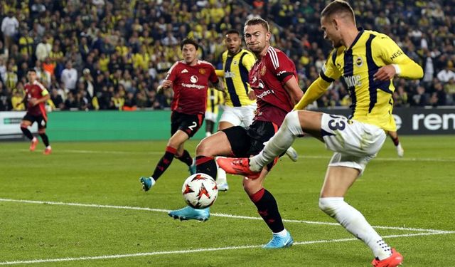 Fenerbahçe: 1 - Manchester United: 1 (Maç sonucu)