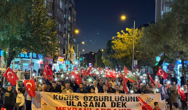 Gaziantep'te Yüzlerce Kişi Yahya Sinvar İçin Yürüdü