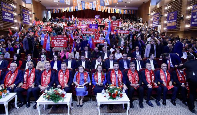 AK Parti Gaziantep’te tempo düşmüyor! Hafta sonu iki kongre birden