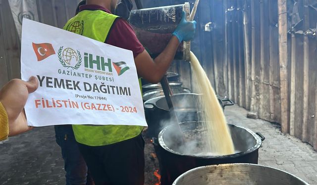 İHH Gaziantep hayır çarşısı gelirleri Gazze’ye destek oldu