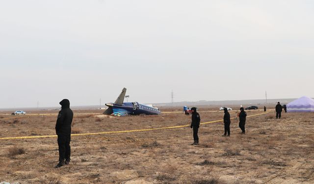 Türkiye'den heyet Kazakistan'daki uçak kazasını araştırmak için Bakü'ye gidiyor