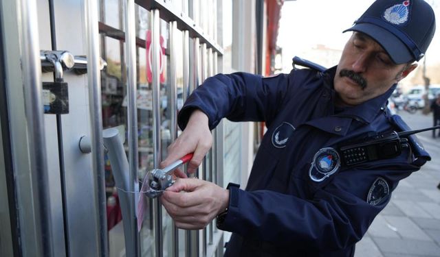 Gaziantep’te tarihi geçmiş ürün ve fahiş fiyata geçit yok! O zincir markete kapatma cezası…