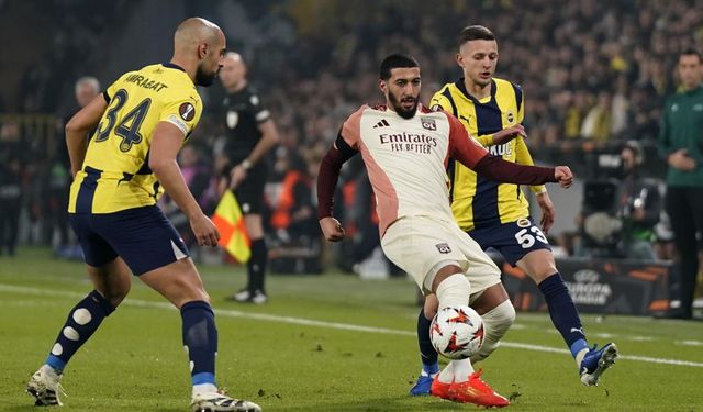 Fenerbahçe: 0 - Lyon: 0 (İlk yarı)