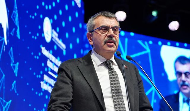 Bakan Tekin özel okulları uyardı