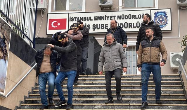 Vatandaşları 60 milyon lira dolandıran çete çökertildi: 10 gözaltı