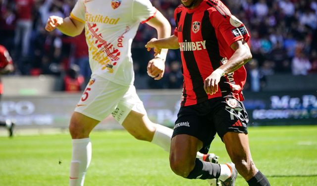 Gaziantep FK –Kayserispor karşılaşmasında ilk gol! Gaziantep FK 1-0 öne geçti