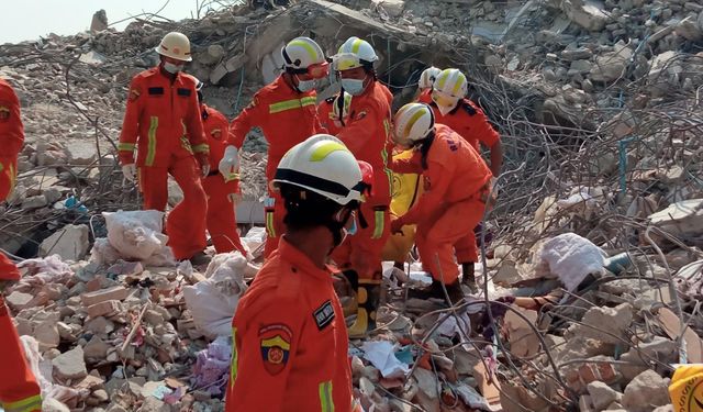 Myanmar'daki Depremlerde Bilanço Ağırlaşıyor: Can Kaybı 3 bin 645'e Ulaştı