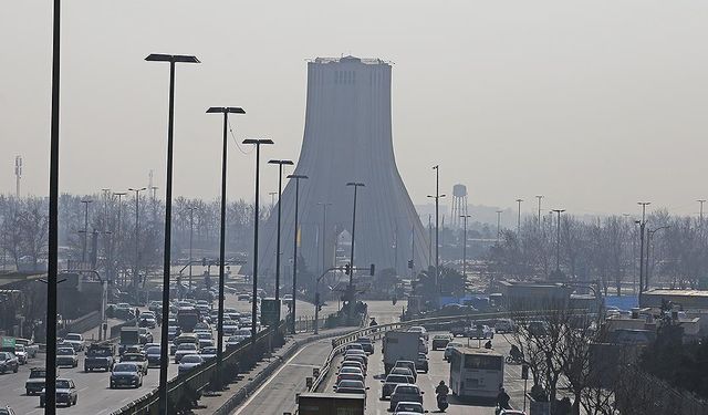 Tahran'da "kıyamet gibi" bir deprem riski uyarısı
