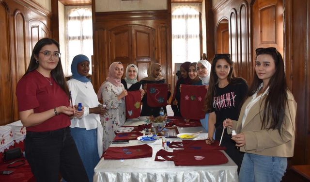 Gaziantep’te yabancı öğrencilerle renkli workshop etkinliği
