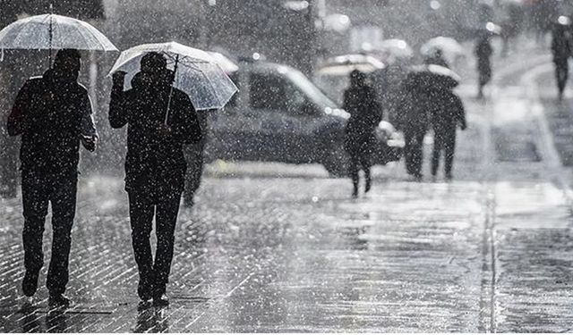 Gaziantep’te dolu sürprizi! Aniden bastırdı… İşte o anlar!