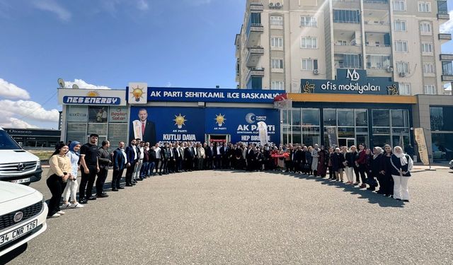 AK Parti Teşkilat Başkan Yardımcısı Aksu, Şehitkamil Teşkilatı ile buluştu! Neler konuşuldu?