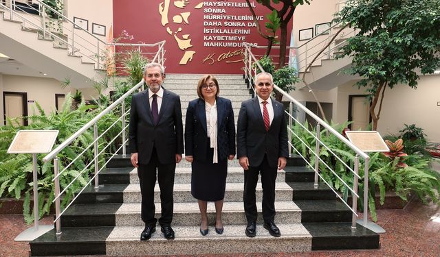 GAÜN Rektörü Doğan Şahin ve Ünüvar'ı ağırladı