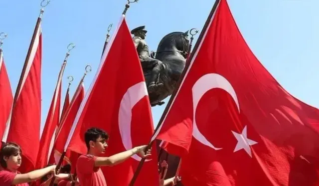19 Mayıs 2025 Hangi Güne Denk Geliyor, Resmi Tatil Mi? 2025 Resmi Tatiller Takvimi