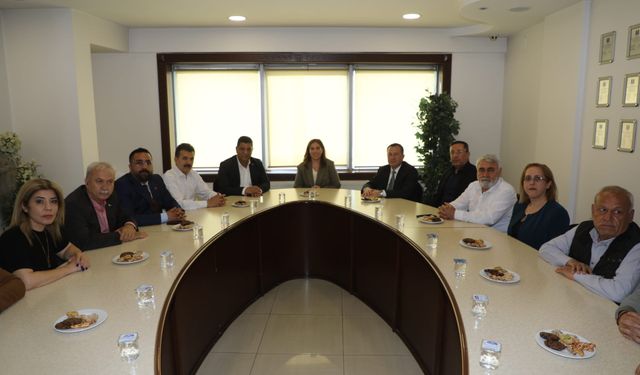 Başkan Doğan'ın mesleki diyalogları şehrin geleceğine yön veriyor