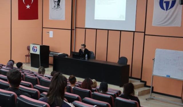 GAÜN’de “Görsel İletişim Bağlamında Ortaçağ ve Medievalizm” Konferansı