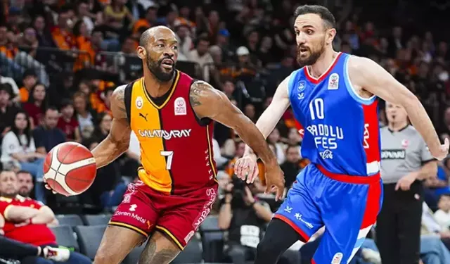 Anadolu Efes'ten Galatasaray'a Farklı Galibiyet!