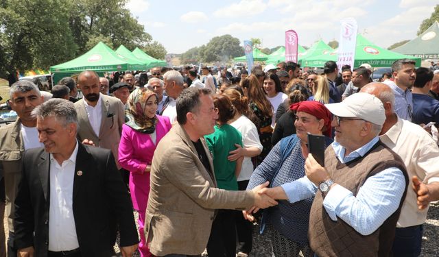 Nizip'te Bahar Coşkusu: 'Köseler Bahar Şenliği' yoğun ilgiyle gerçekleşti