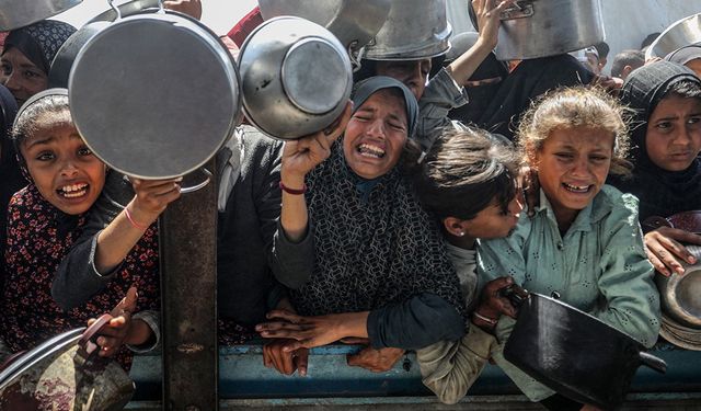 Gazze'de Binlerce Çocuk Açlık Nedeniyle Ölüm Riski Altında