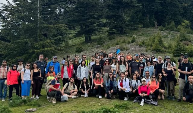 İslahiye'de dağcılar Amanos'ta doğa yürüyüşü yaptı