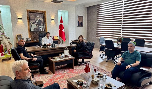 İslahiye Meslek Yüksekokulu ile İslahiye Ticaret Odası arasında iş birliği toplantısı yapıldı