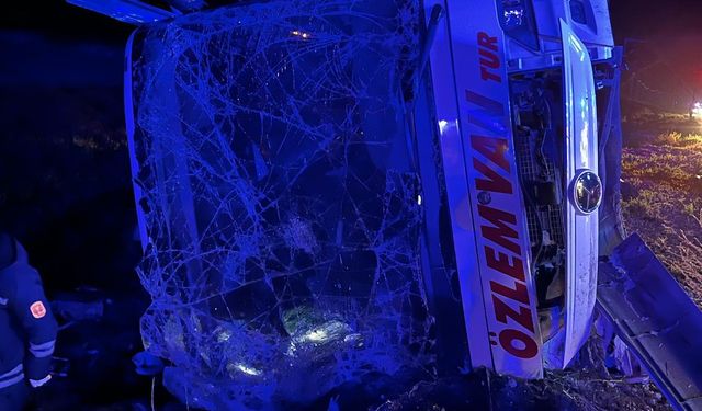 Van'da feci otobüs kazası: 30’un üzerinde yaralı var