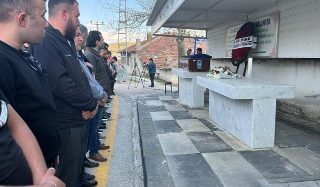 Komşusu tarafından öldürülen genç kız, son yolculuğuna uğurlandı