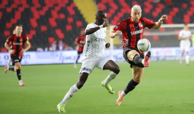 Gaziantep FK İlk Yarıyı Üstünlükle Tamamladı
