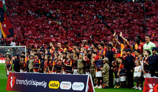 Trendyol Süper Lig: Galatasaray: 1 - Başakşehir: 0 (İlk yarı)