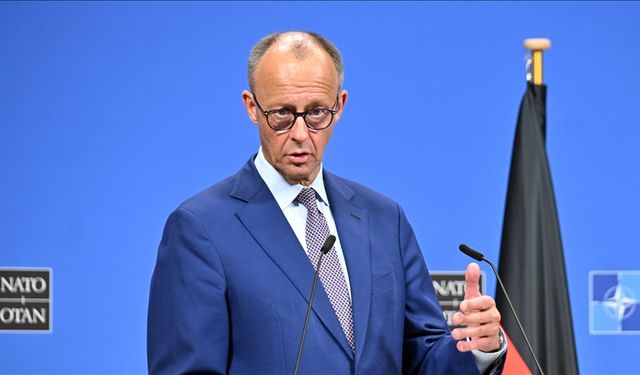 Almanya: "Ukrayna’ya asker konuşlandırmaktan çok uzağız"