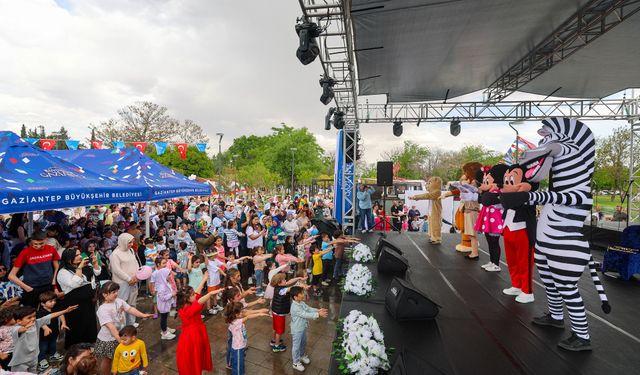 Gaziantep’te Anne Bebek Festivali Coşkuyla Başladı