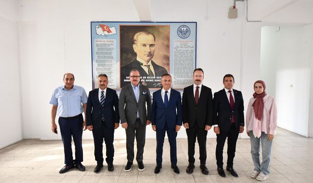 Gaziantep Valisi Çeber, ayakkabıcıları dinledi… Gurur Duyuyoruz!