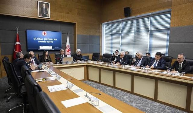 TBMM Dijital Mecralar Komisyonu toplandı