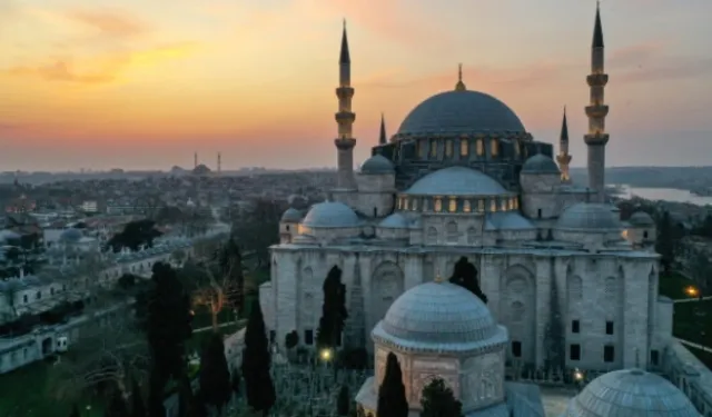 2025’in Son Kandili Ne Zaman? Mevlid Kandili 2025 Tarihi Belli Oldu