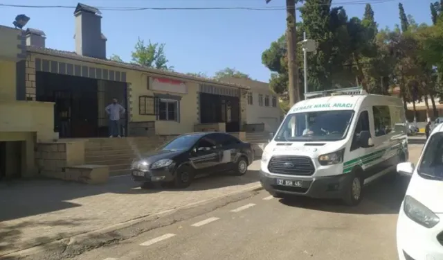Gaziantep’te Demir Kapı Dehşeti! 4 Yaşındaki Çocuk Hayatını Kaybetti