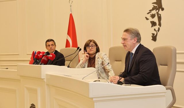 Ossowski: Türkiye’nin Bir Feneri Gibi Gaziantep