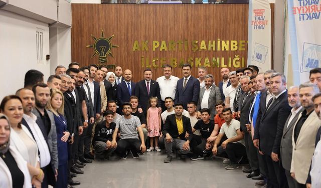 Karayel, Gaziantep’in Tüm İlçelerinde Teşkilatlarla Buluştu
