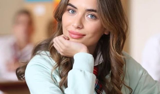 Uzak Şehir dizisinde Kaya'ya partner geliyor! Çağla Şimşek kimdir?