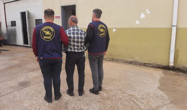 Gaziantep aranan şahsa operasyon! 15 yılla aranıyordu yakalandı